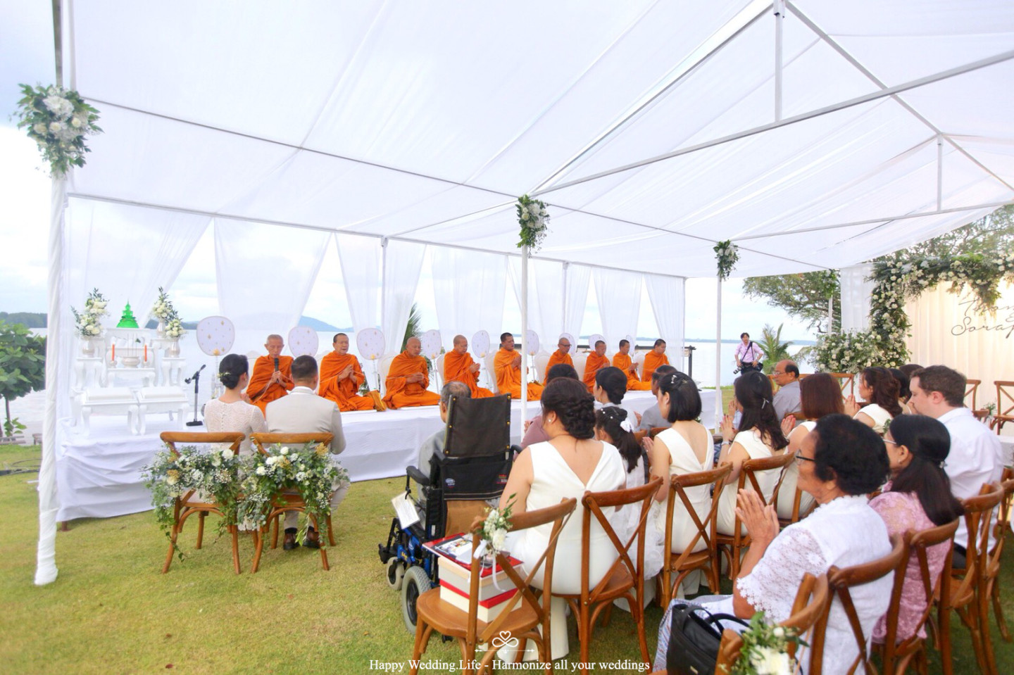 งานแต่งงานธีมสีขาวสุดเรียบง่าย - Harmonize Wedding planner bangkok